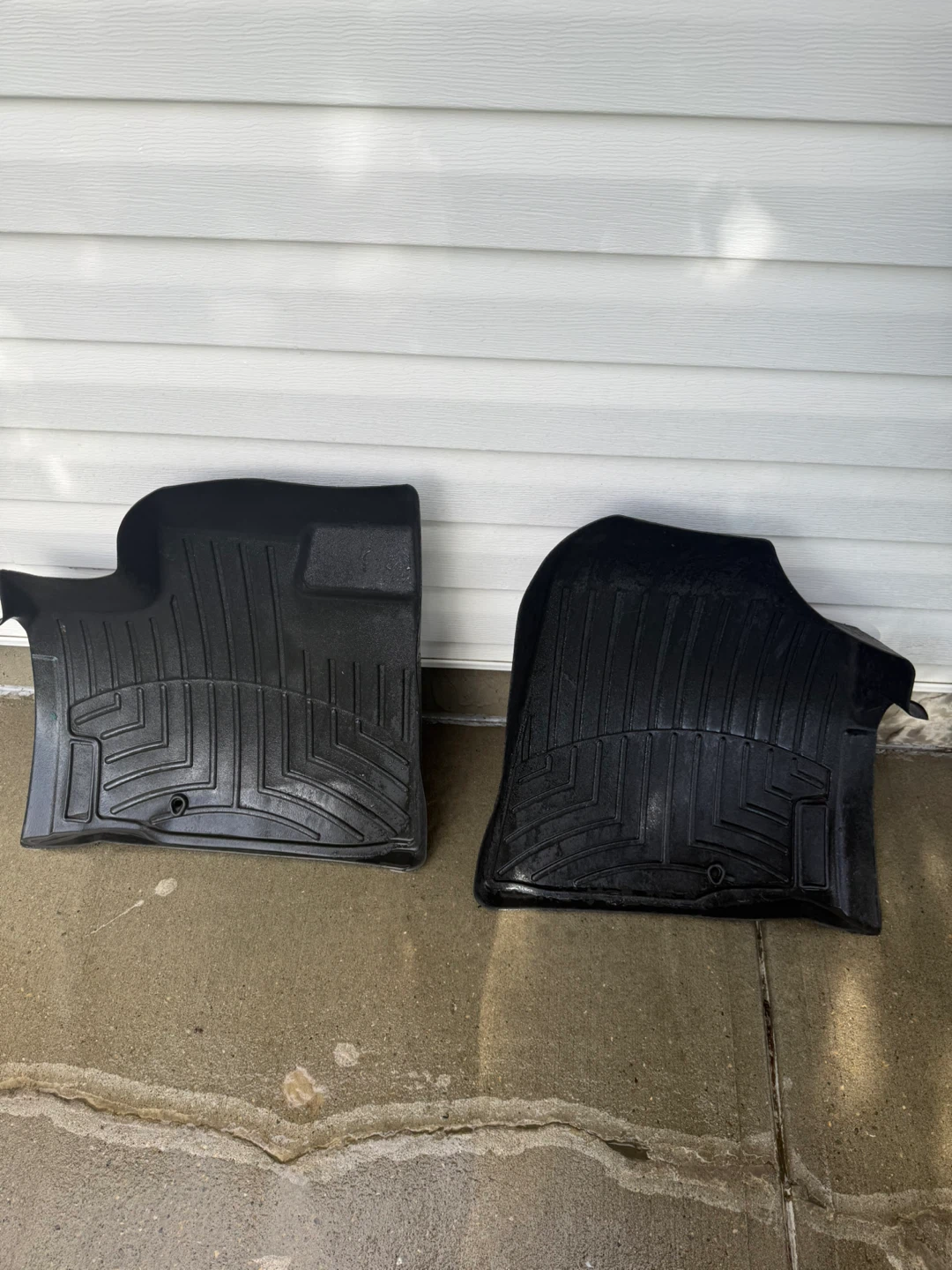 Floormats - Chrysler Town and Country -Stow and Go - photo 3