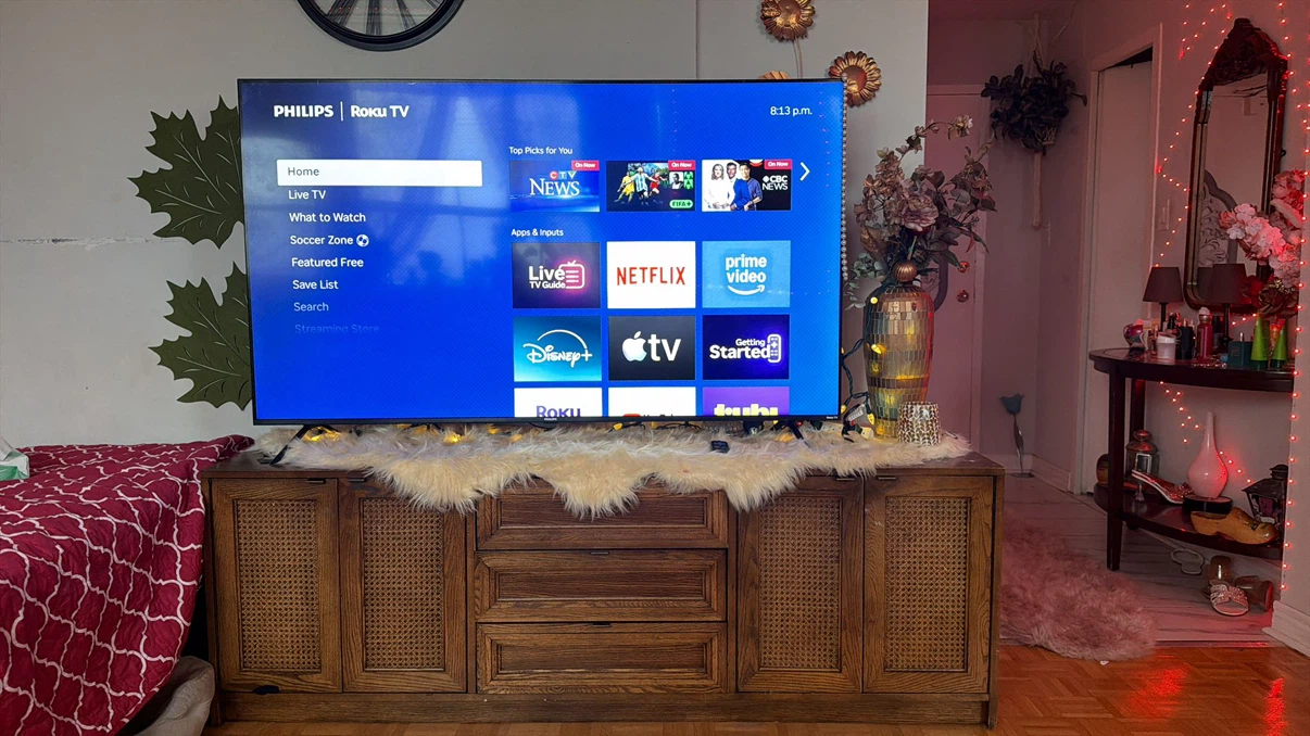 Philips Roku TV and TV Stand Rattan - photo 2