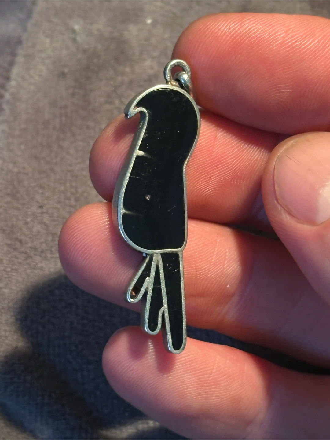 Zuni silver onyx Mother of Pearl Bird Pendant - photo 3