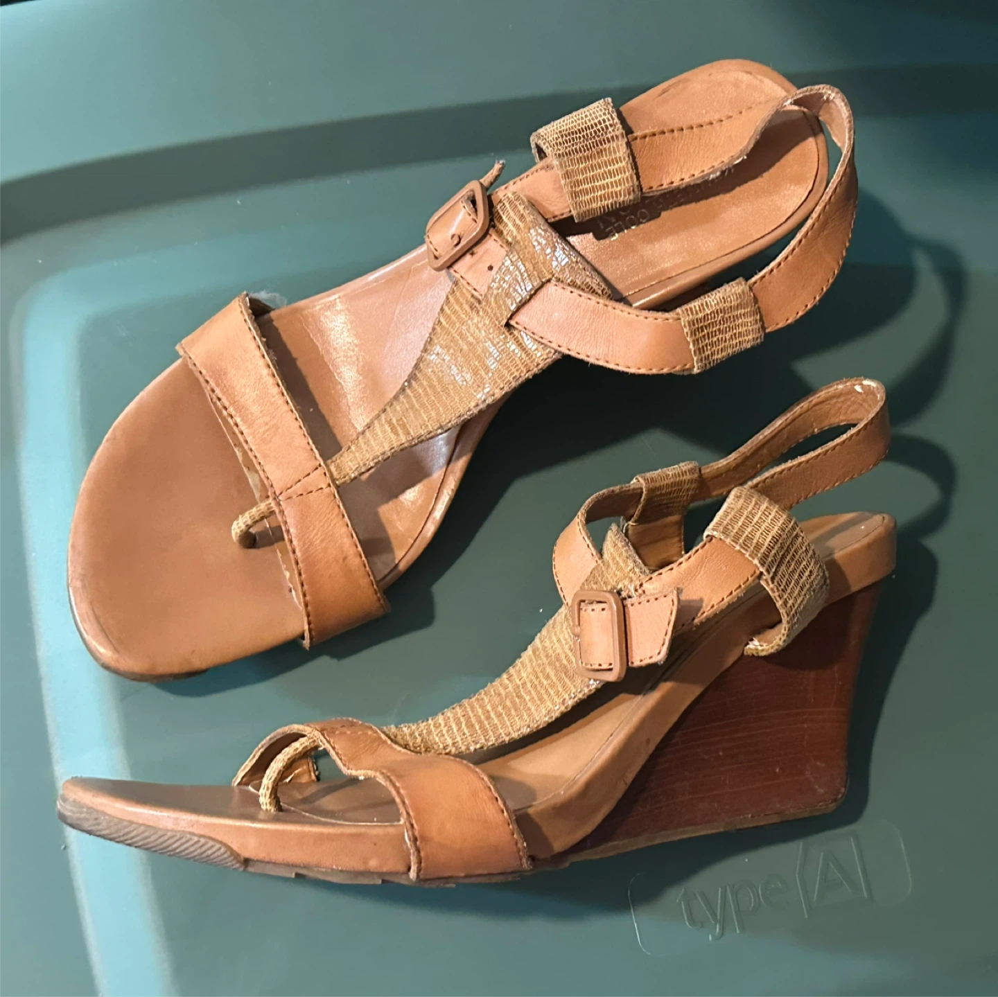 Kenneth Cole Reaction Brown Leather Wedge Sandals - photo 2