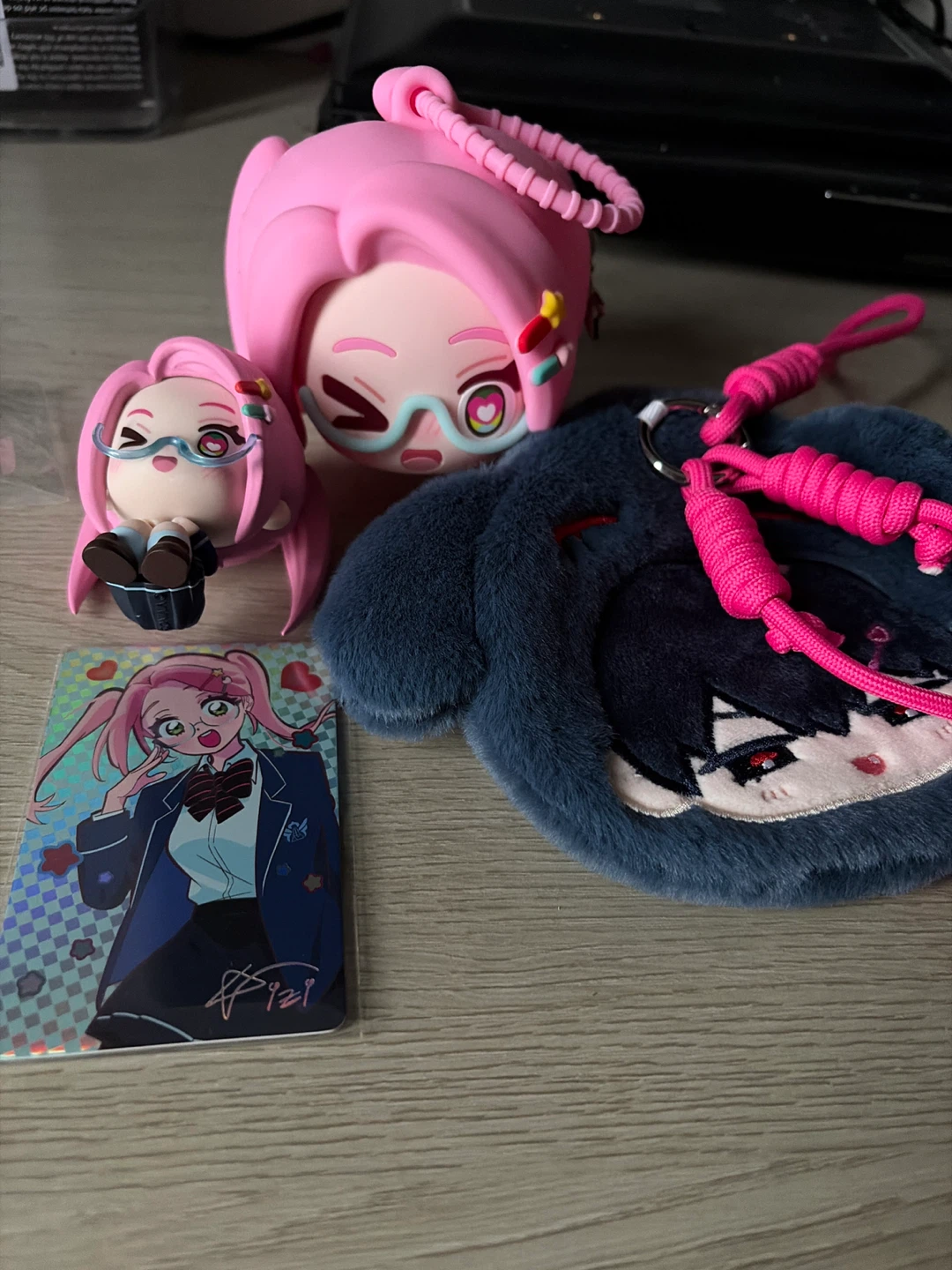 READ DESCRIPTION! SAME SERIES BUT LUKA!!