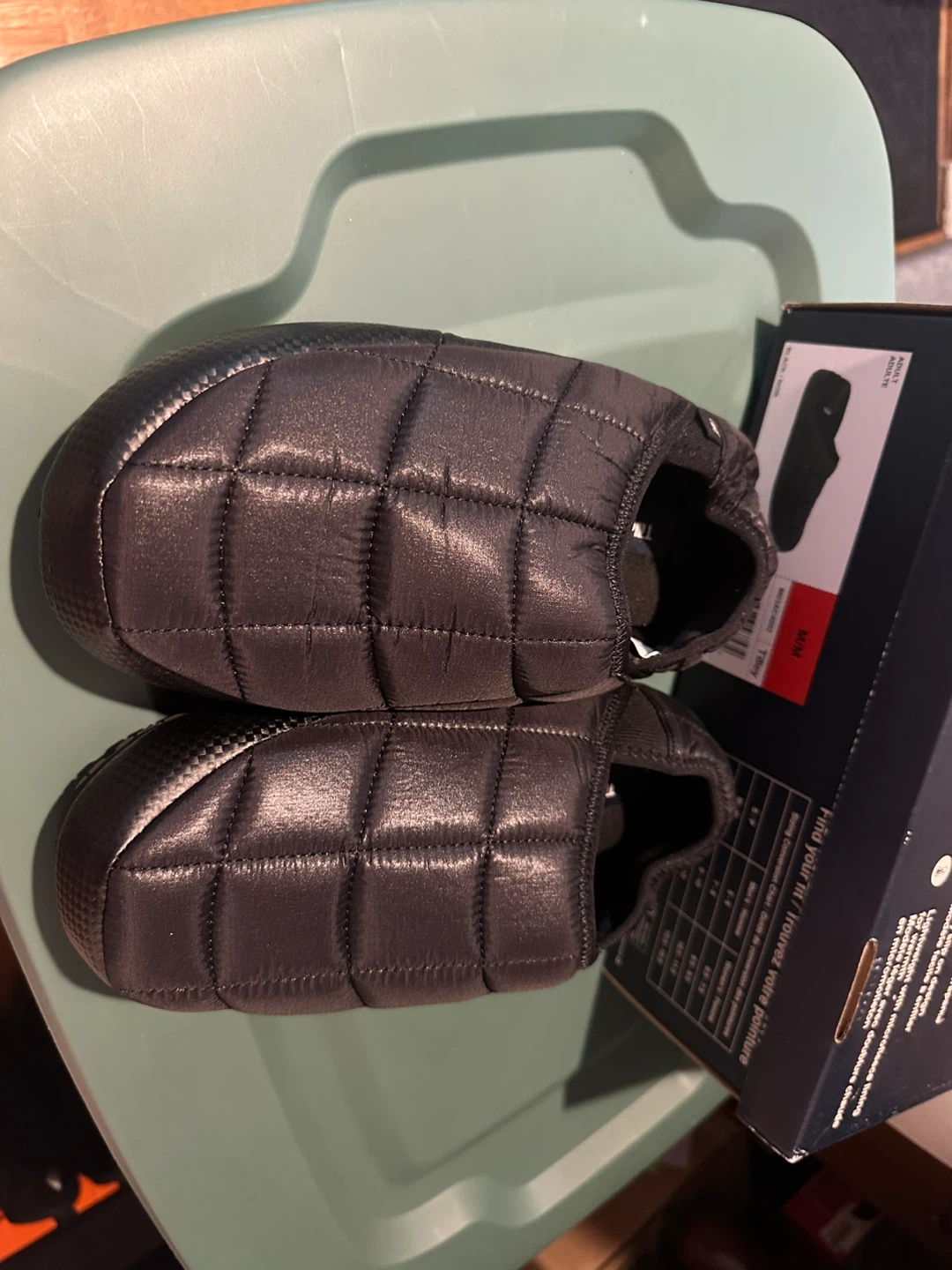 Tilley Puffer Slippers - Black M - photo 2