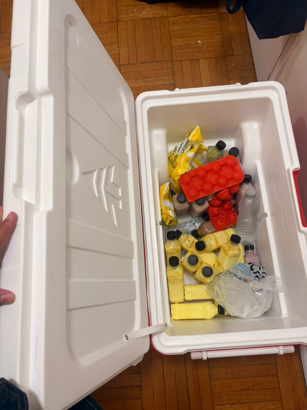 Woods Boreal 65L Wheeled Cooler - photo 3