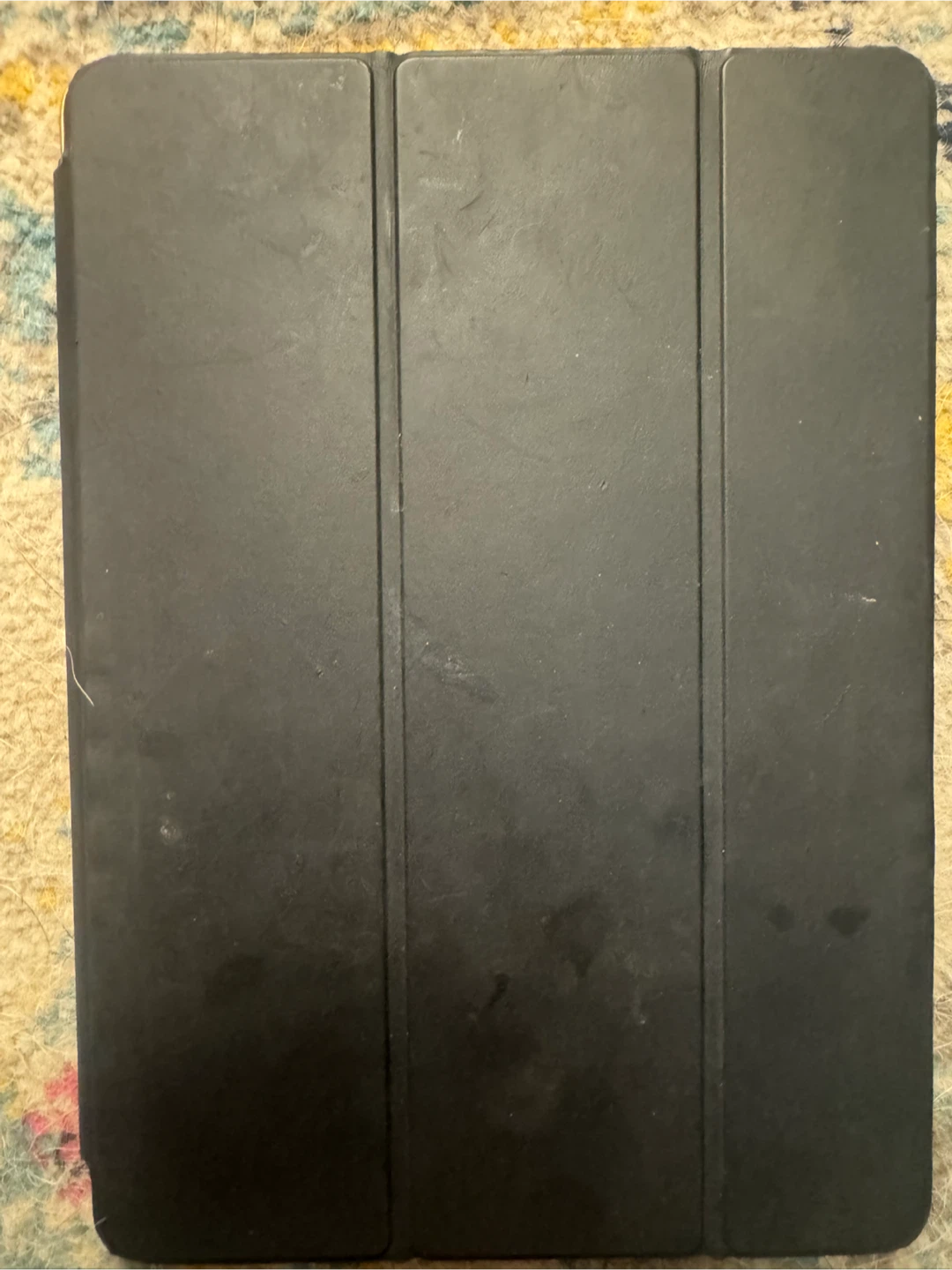 5th Gen Apple iPad 128 GB Gold Tablet - photo 3