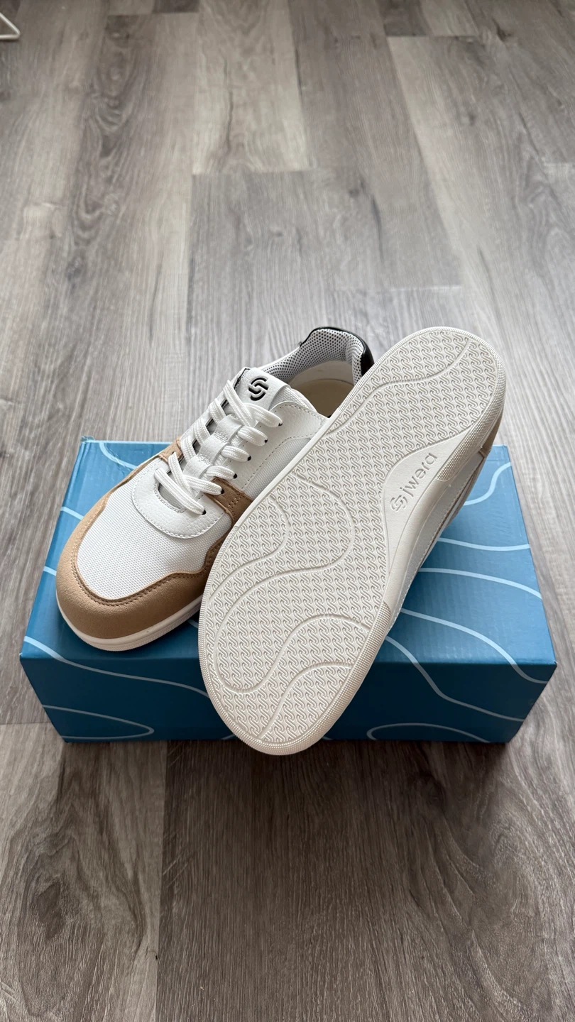 Size 7 Women's Lightweight Barefoot Sneakers - photo 2