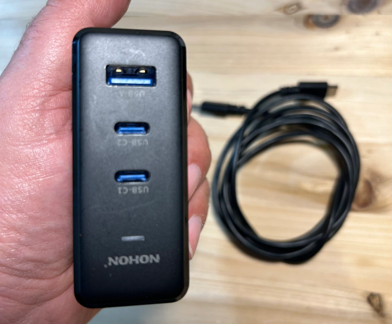 Nohon 140W GaN Fast Charger Adapter