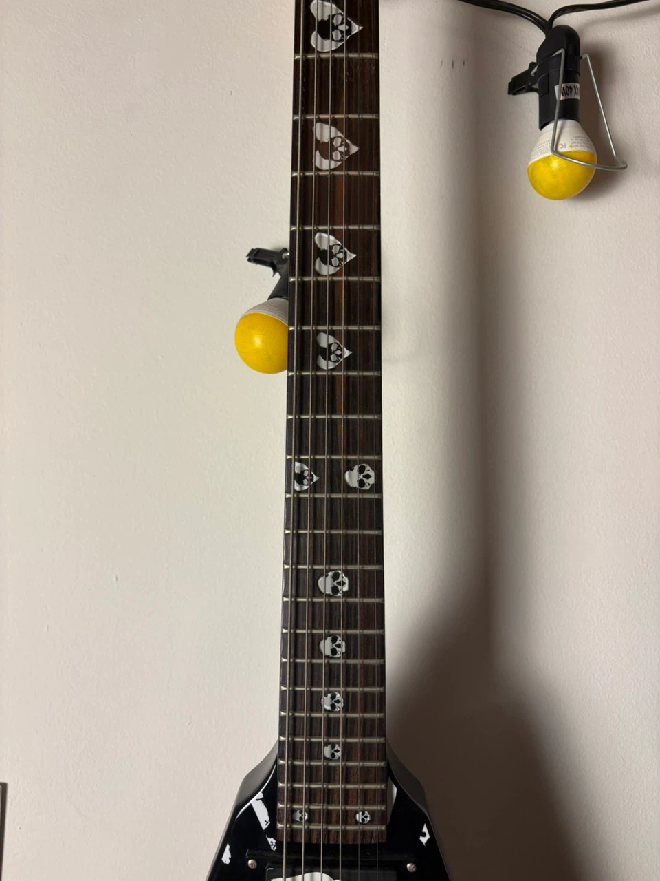 Epiphone Limited Edition Rob Flynn Love Death Flying V - photo 3