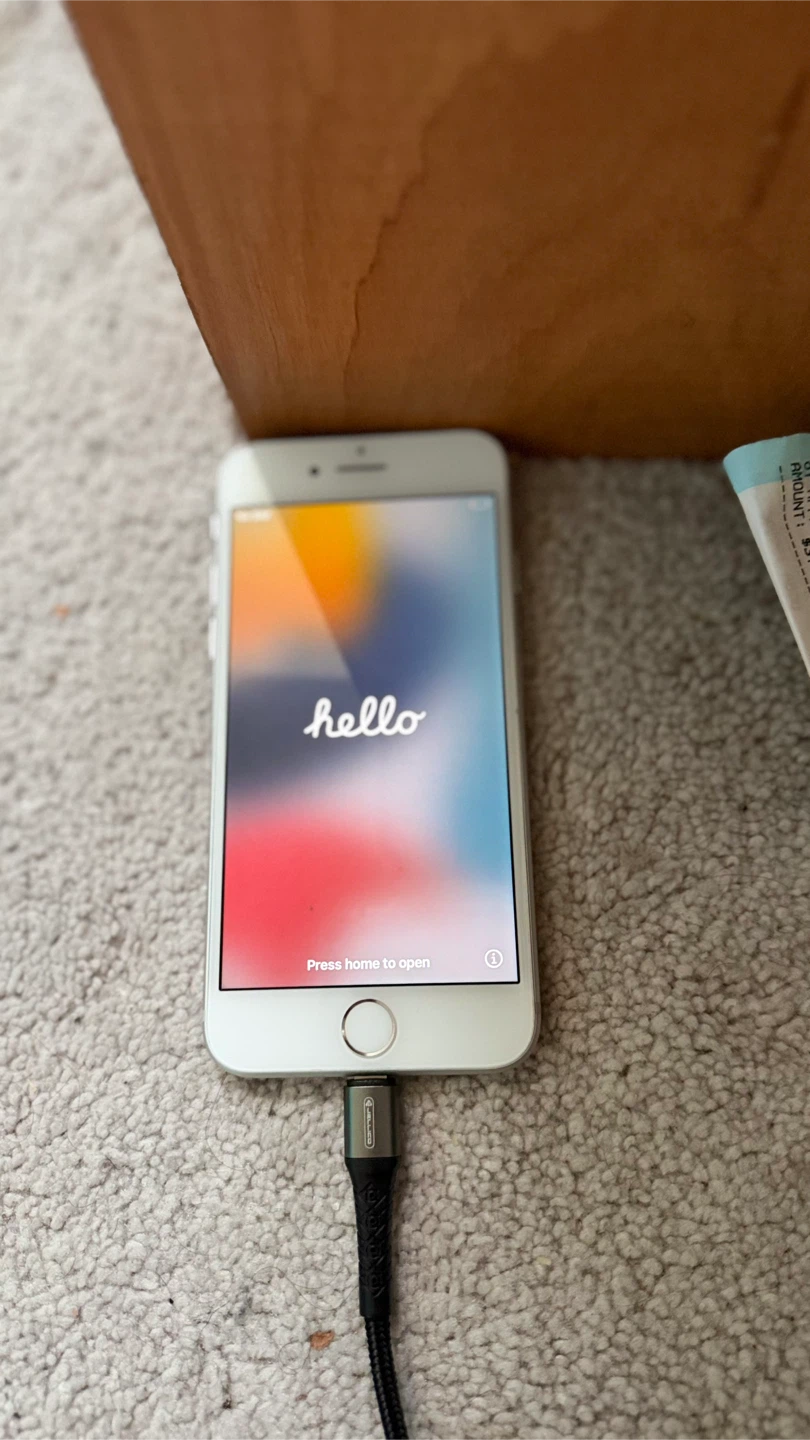 Apple iPhone 7 Silver - photo 3