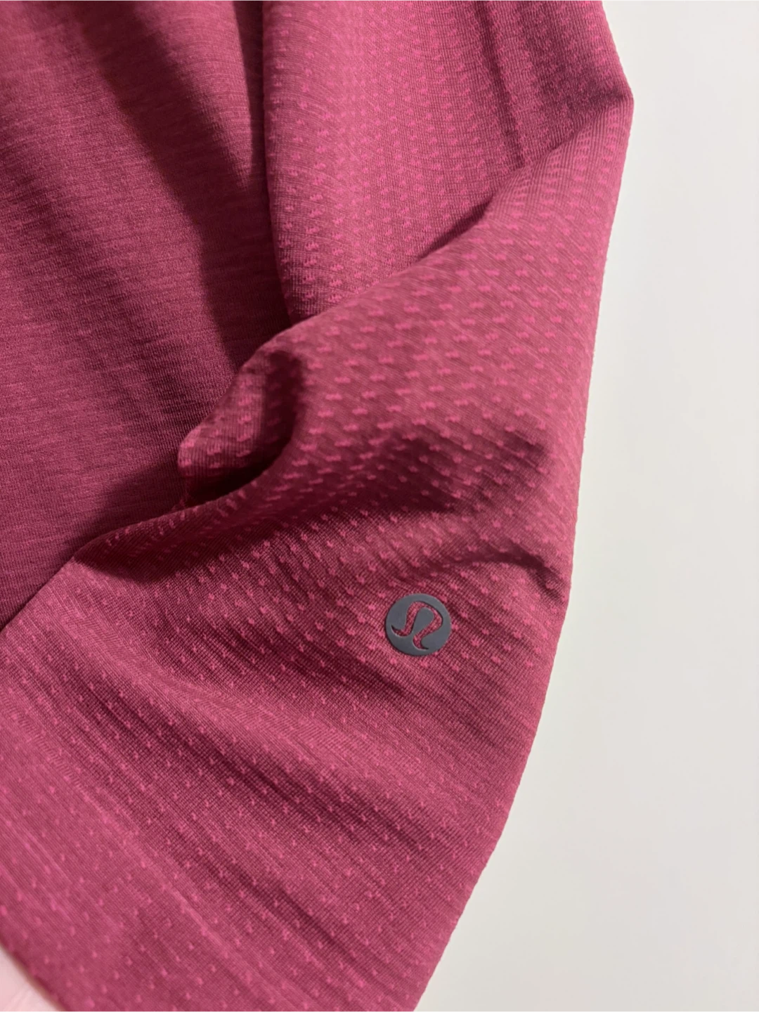 Lululemon Short Sleeve T-Shirt - photo 2