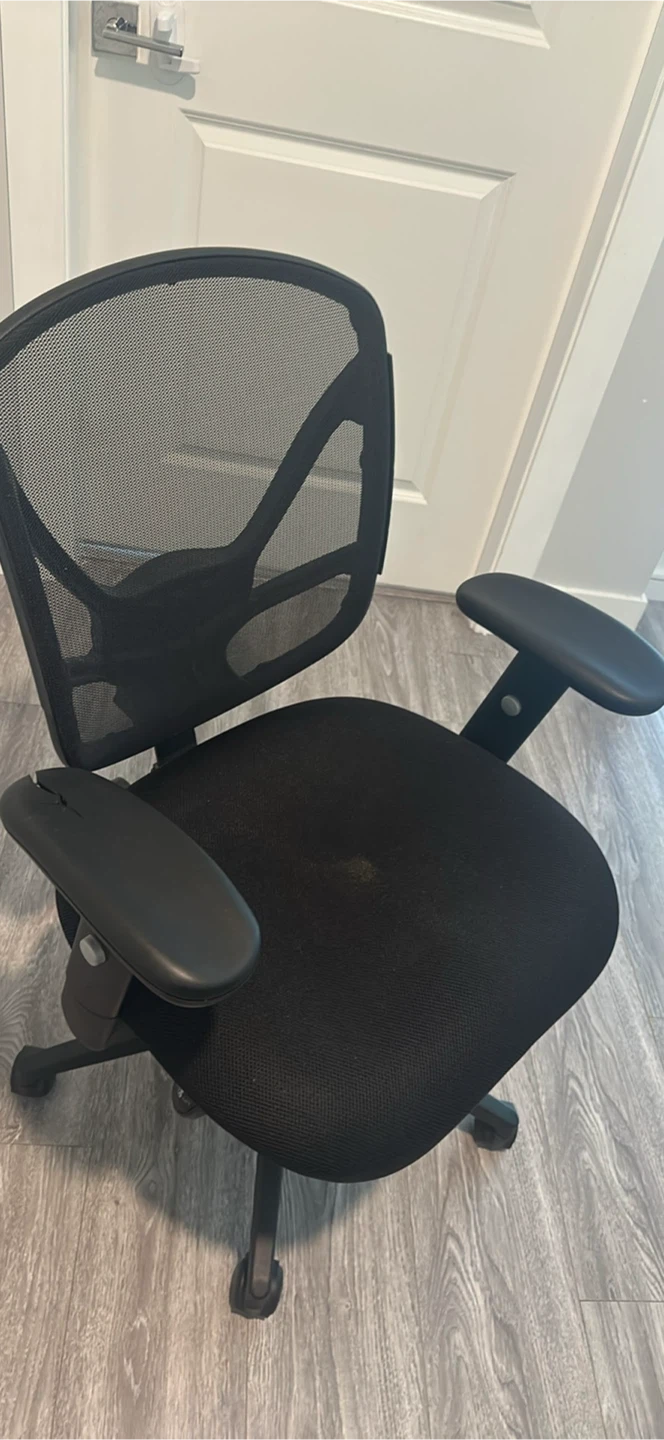 Black Mesh Back Office Chair - photo 2