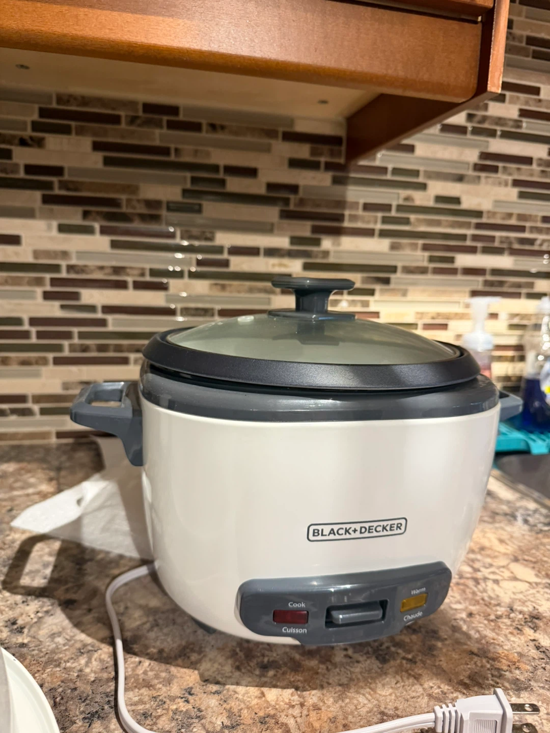 BLACK+DECKER Rice Cooker with Steamer Basket