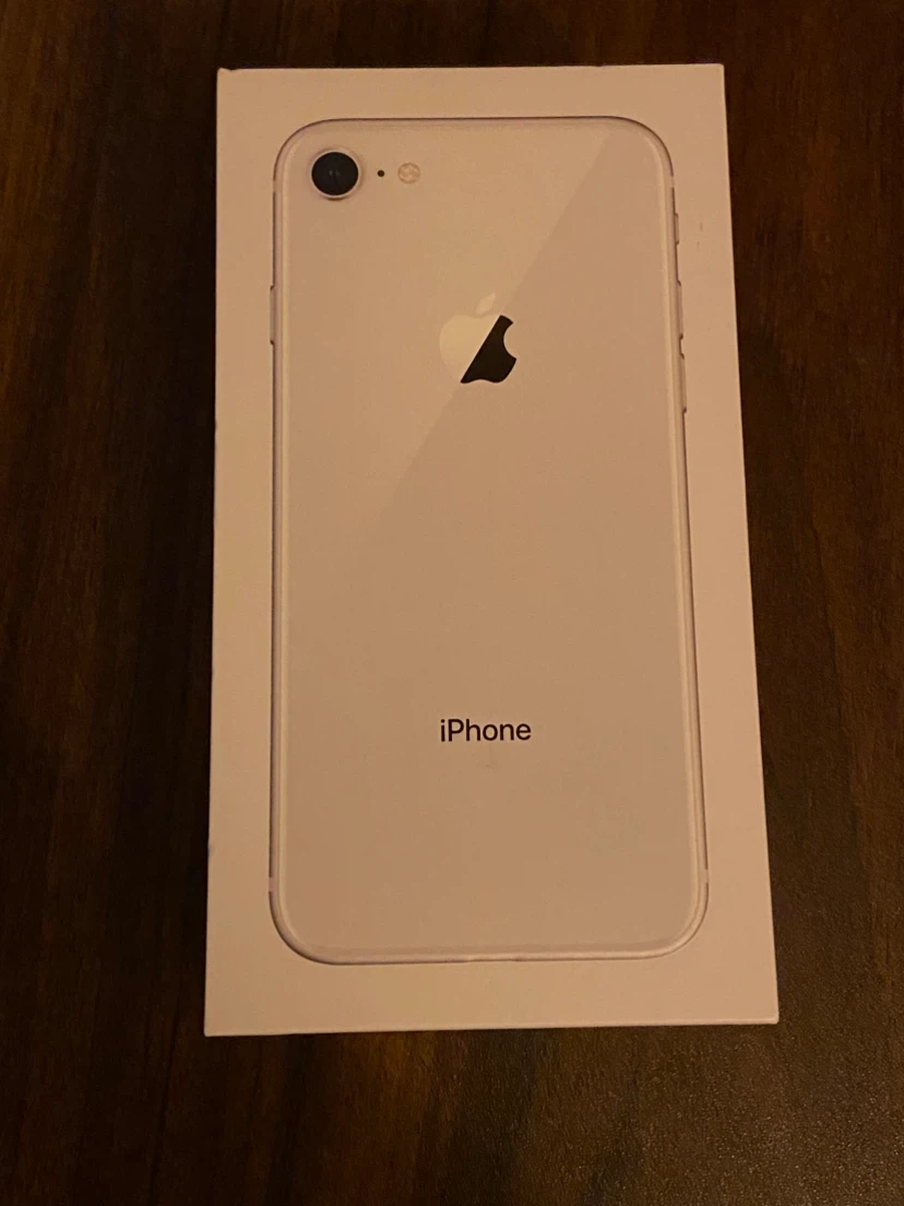 iPhone 8