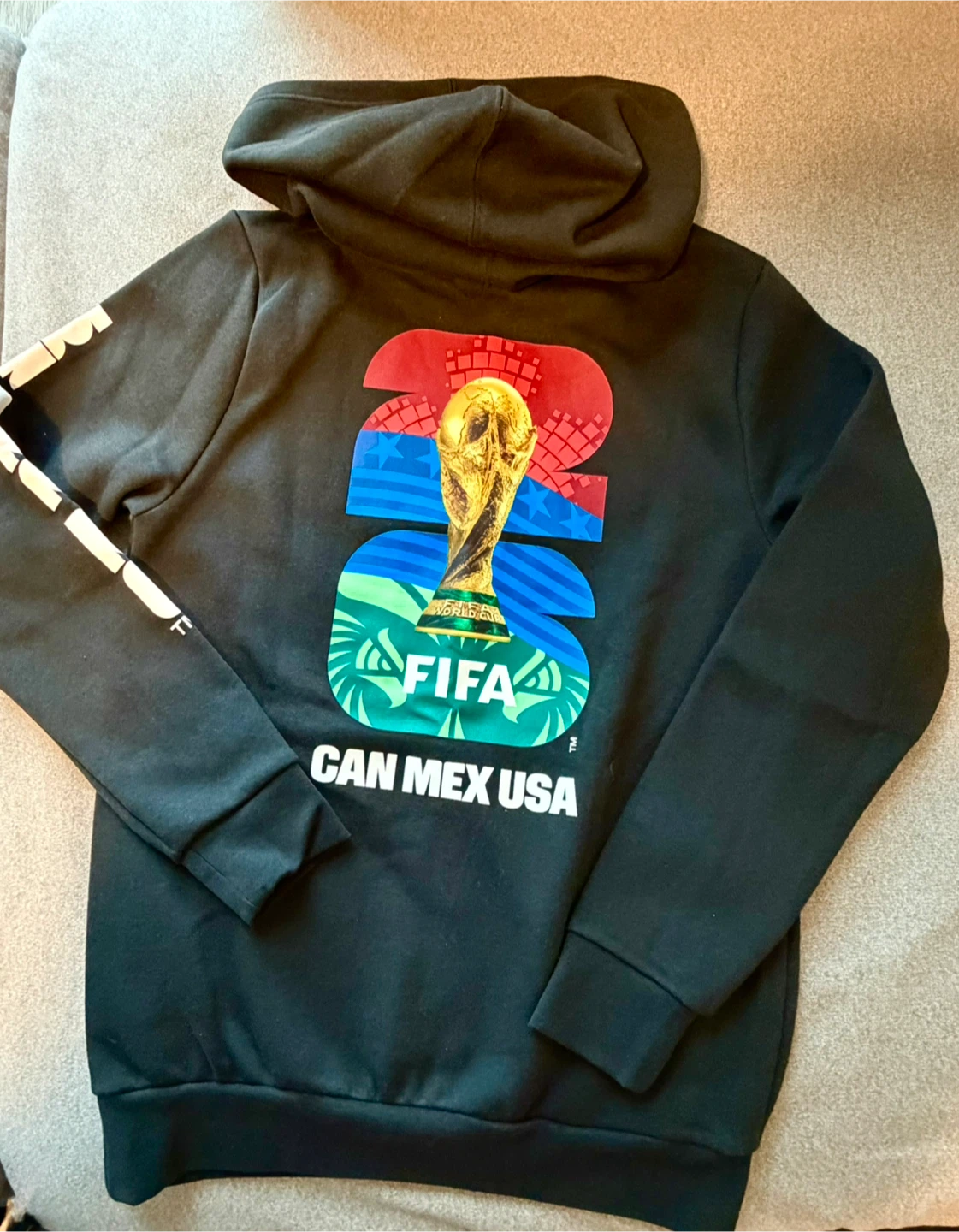 NEW Adidas FIFA World Cup 2026 Hoodie 13-14 Years