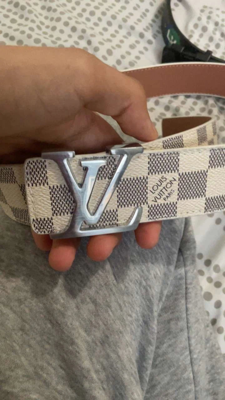 Louis Vuitton white Damier Azur belt. - photo 2