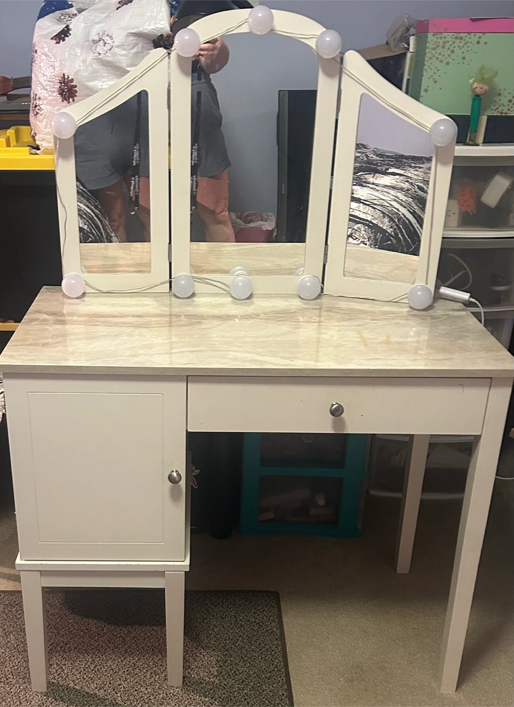 Vanity Table with Tri-Fold Mirror and Lights - photo 2