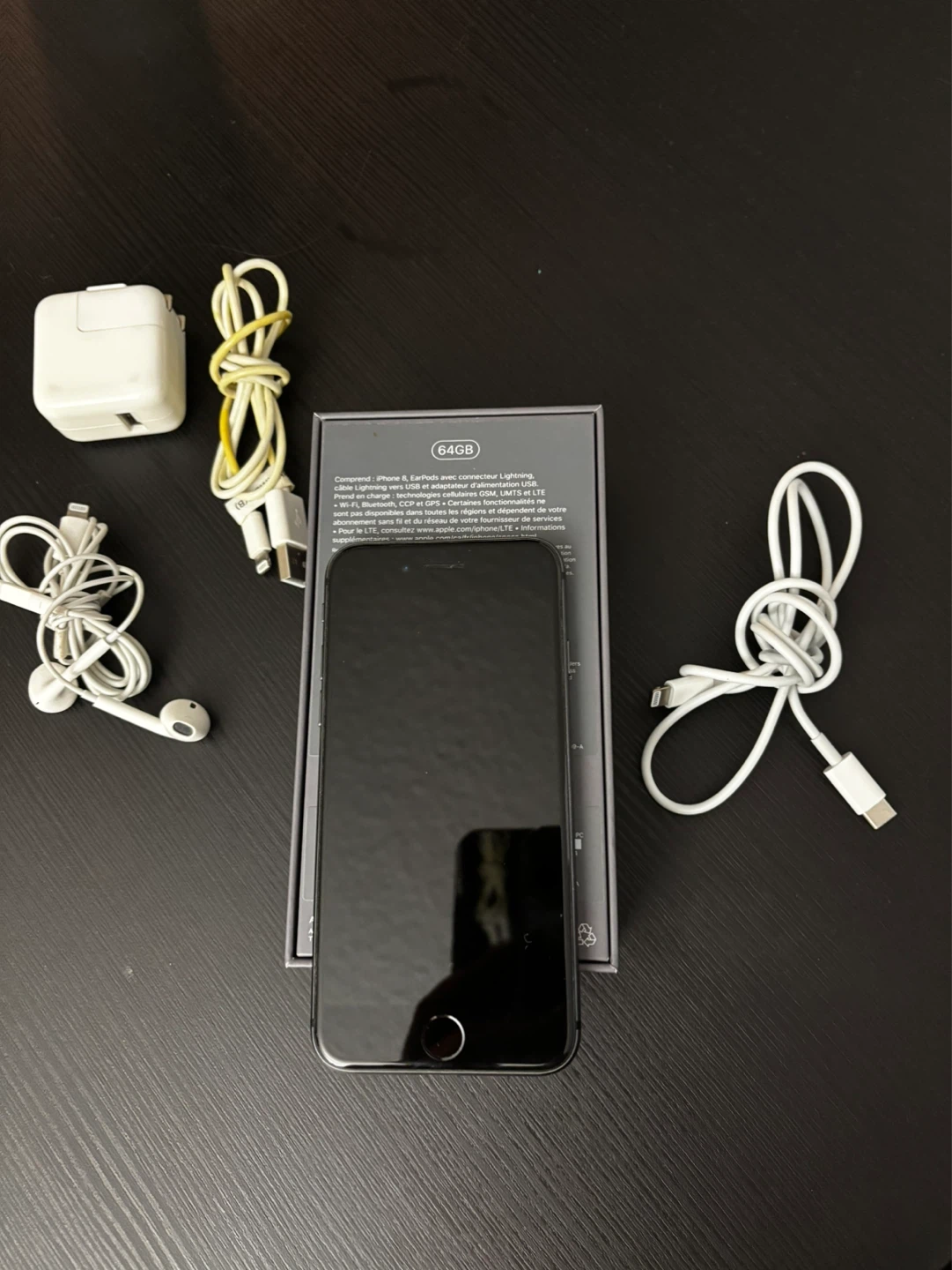 Apple iPhone 8 Space Grey 64GB with accessories - photo 5