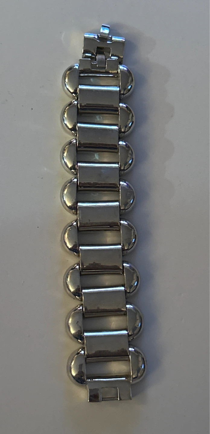 Joan Rivers Polished Silver-tone Ornate Link Bracelet