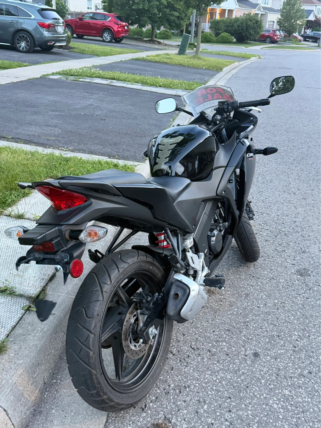 Black Honda CBR 125R Motorcycle - photo 3