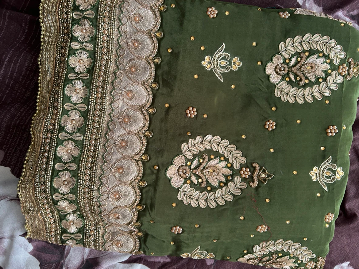 Unstitched Green Salwar Kameez Dupatta Set - photo 2