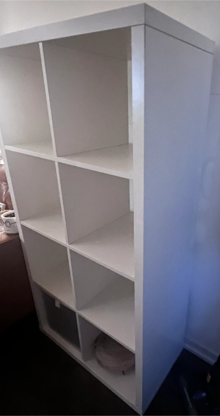 White 8-Cube Bookshelf / Storage Unit