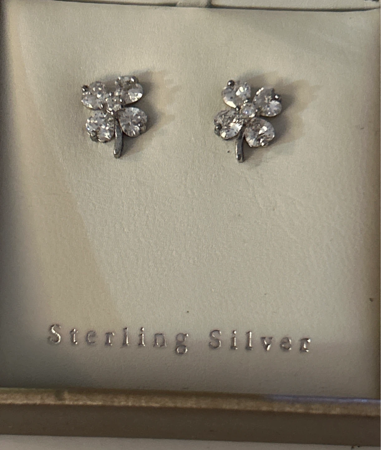 Contessa di Capri Sterling Silver Clover Earrings