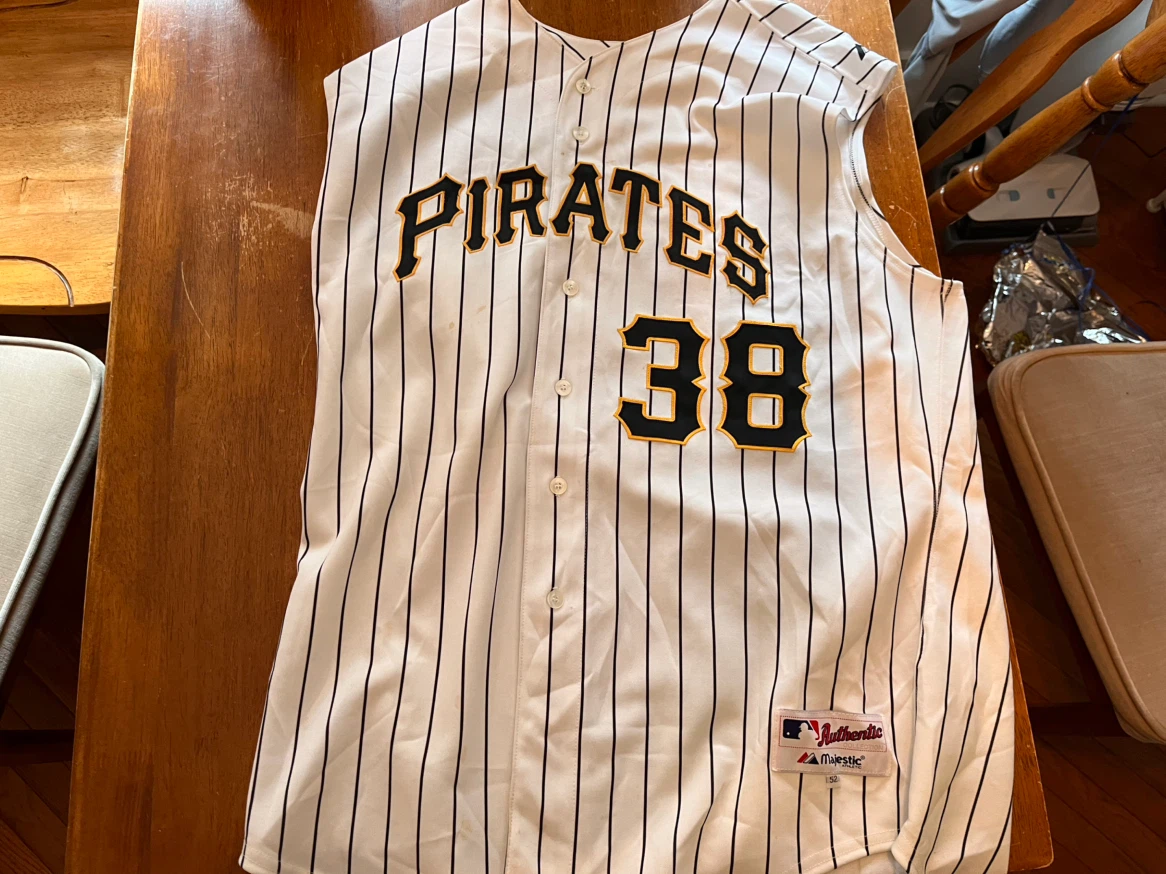 Majestic Pittsburgh Pirates Jersey #38 Bay