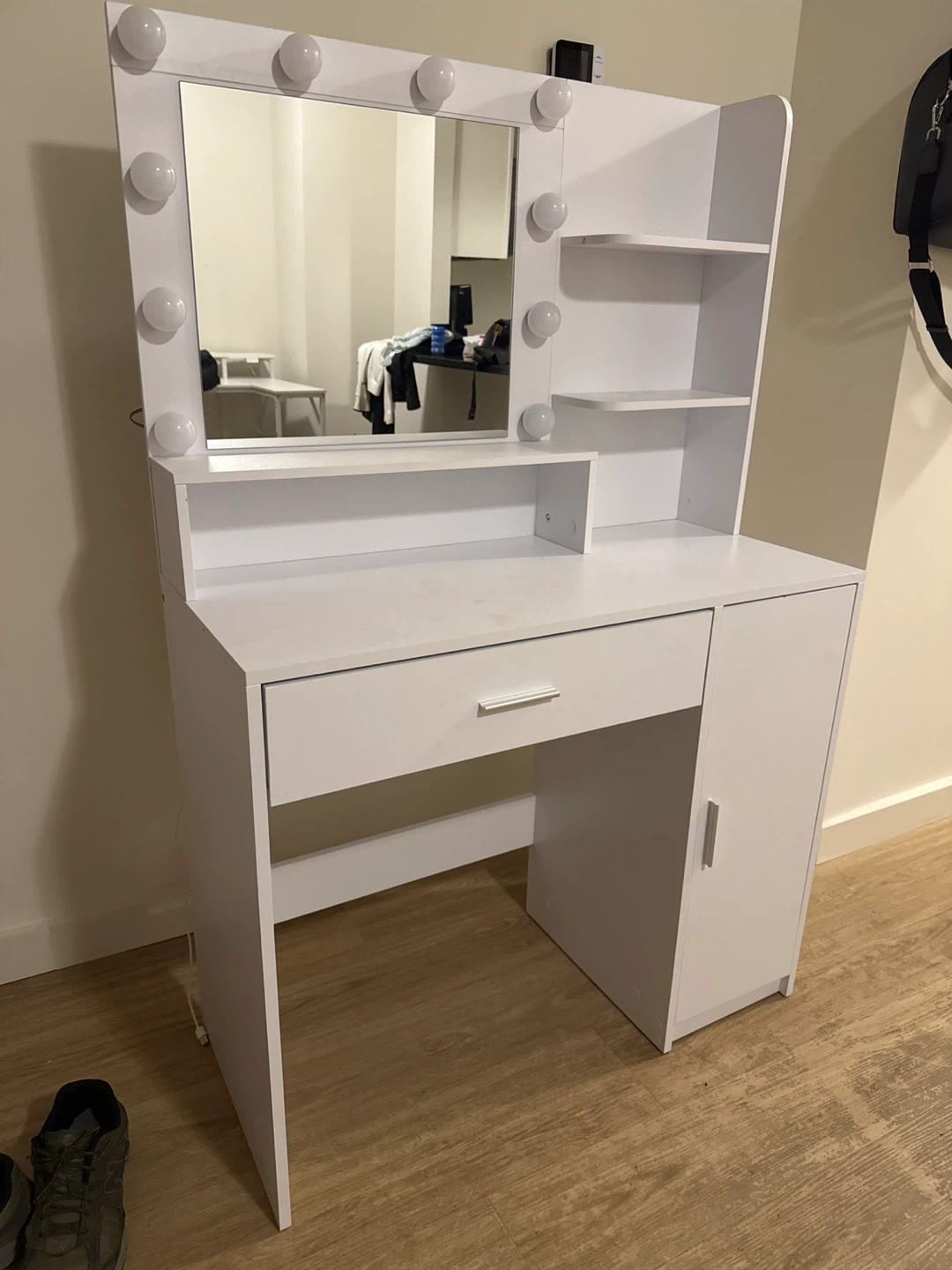 White Vanity Desk with Lighted Mirror and Storage - photo 4