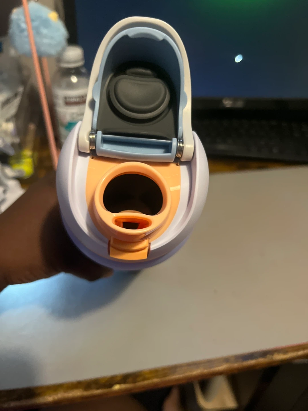 Owala Water Bottle - photo 4