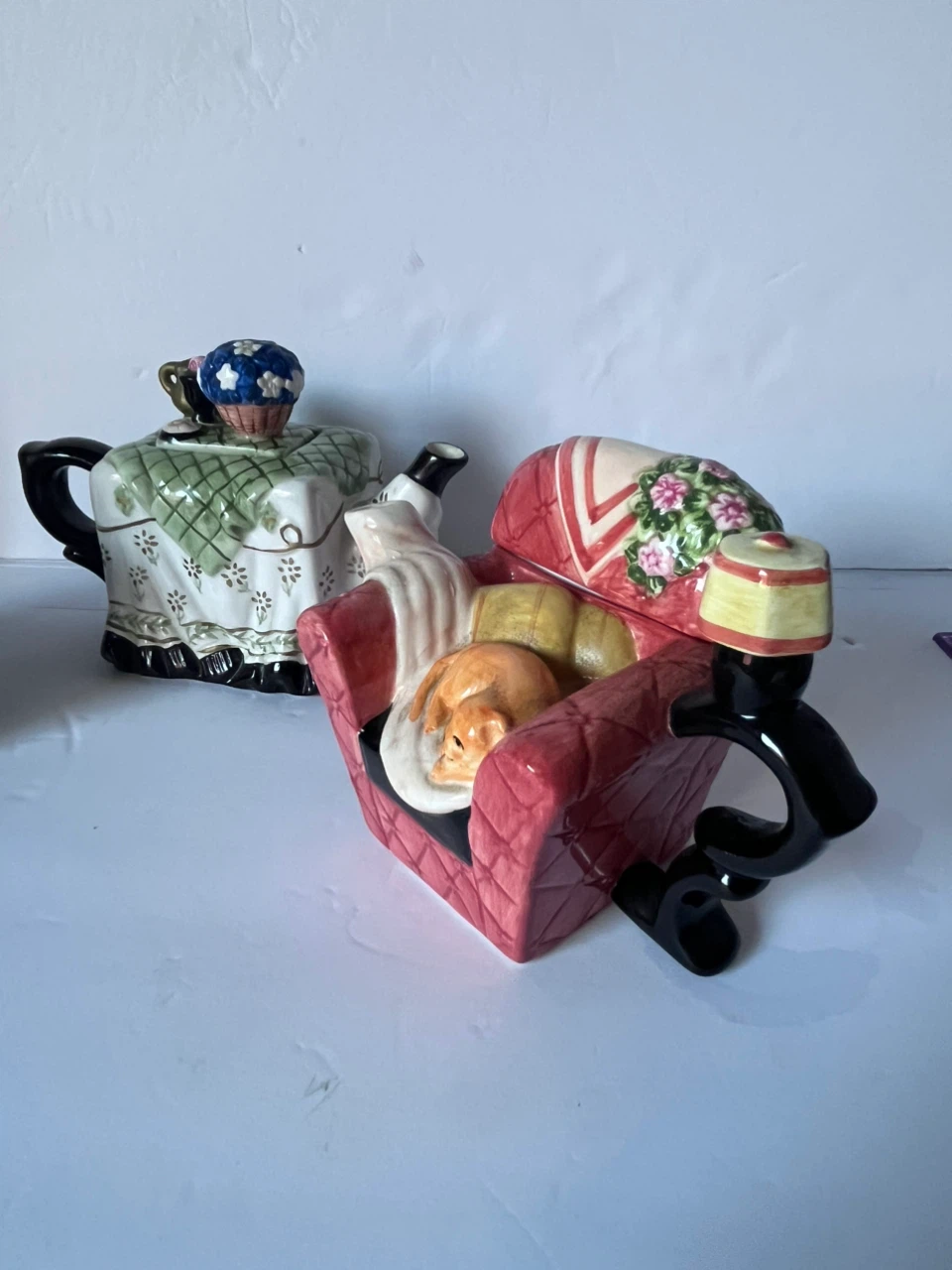 Set of 4 Novelty Ceramic Teapots - photo 5