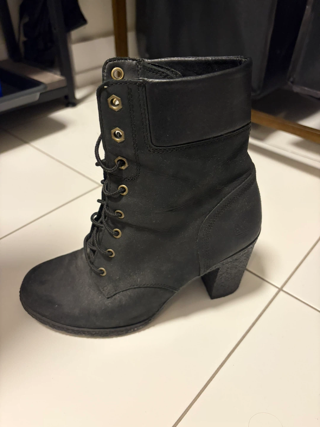 Timberland Black Lace-Up Heeled Boots