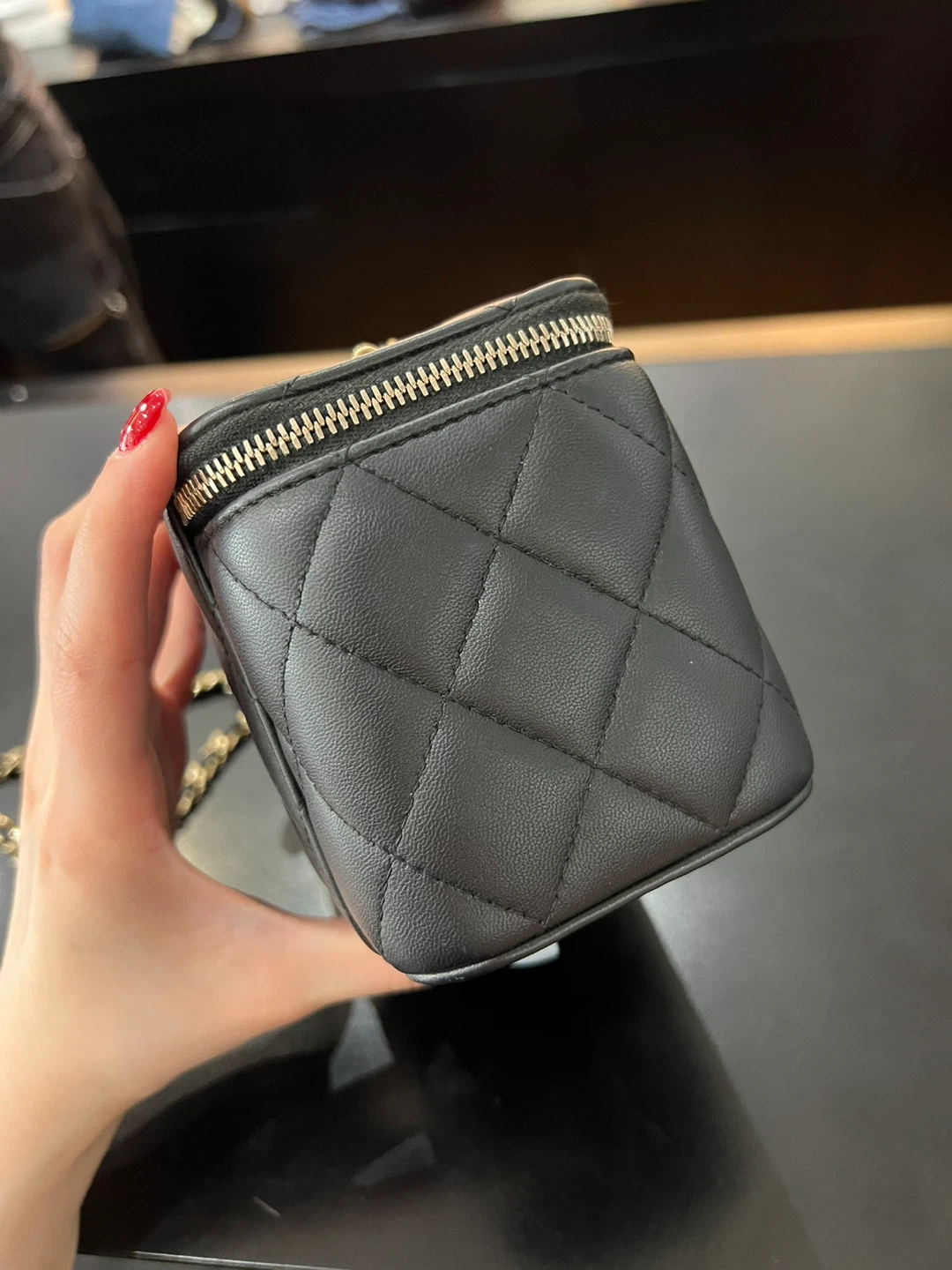 Chanel Quilted Leather Vanity Case - photo 5