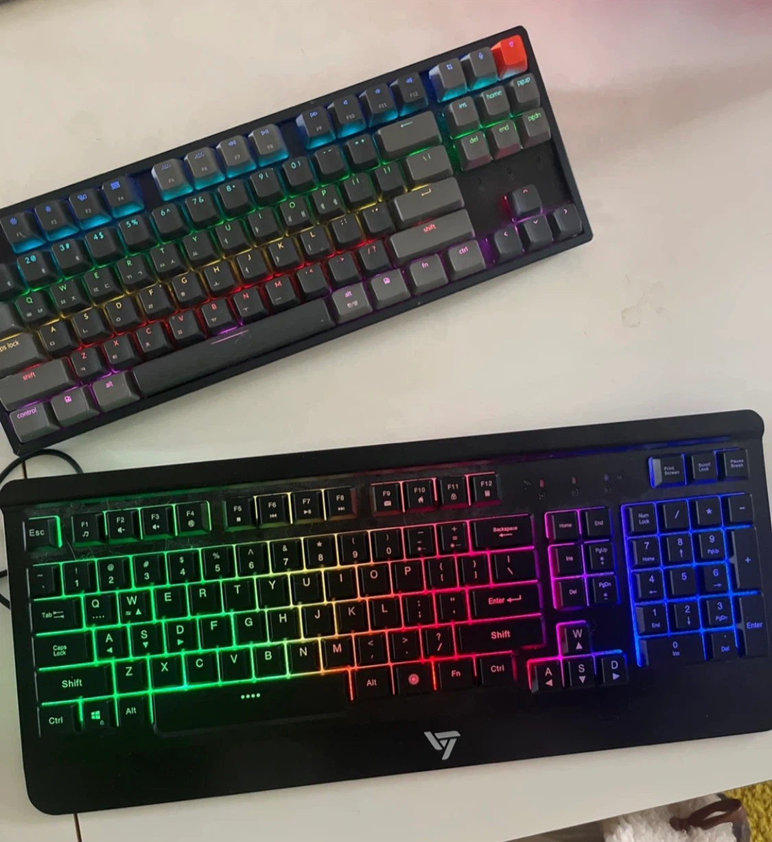 Keychron K8 Mechanical Keyboard and Viluxe Keyboard - photo 4