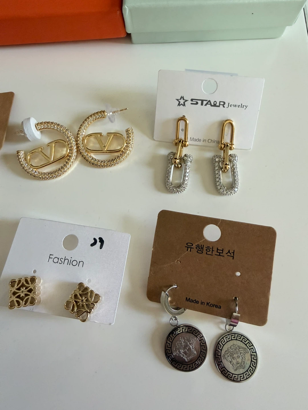 Louis Vuitton Inspired Necklace and Earrings Set - photo 3