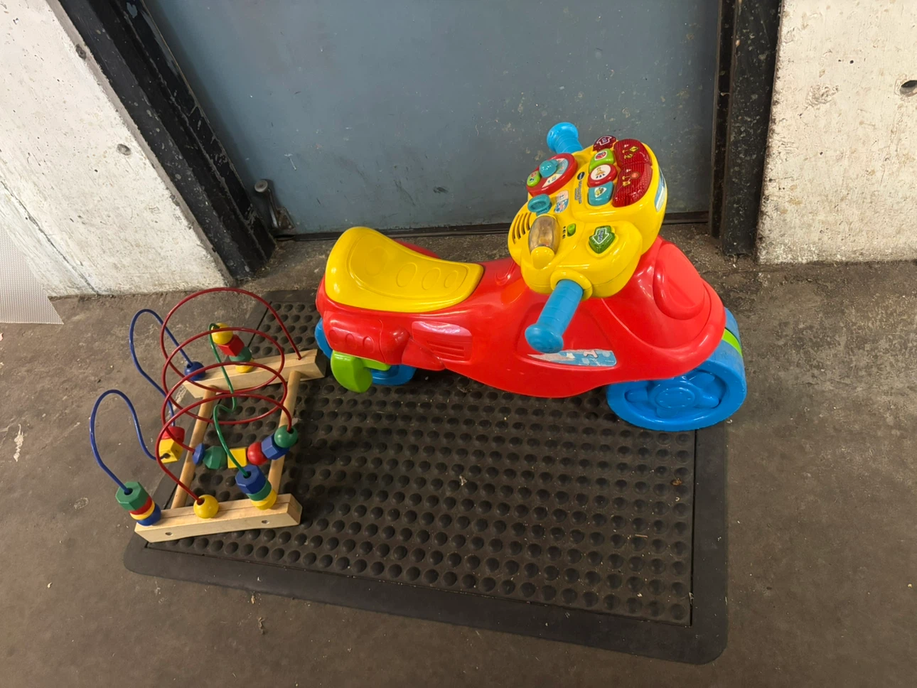 Toys for kids 10 dollars for all