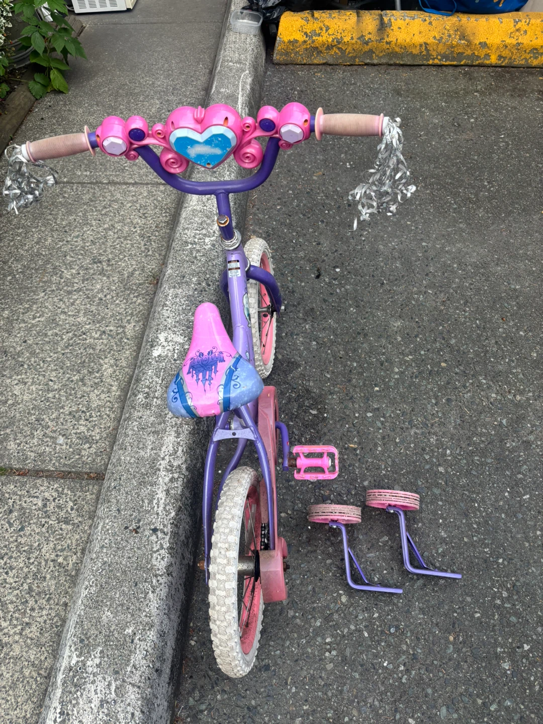 Bike for girls 20 dollars - photo 4