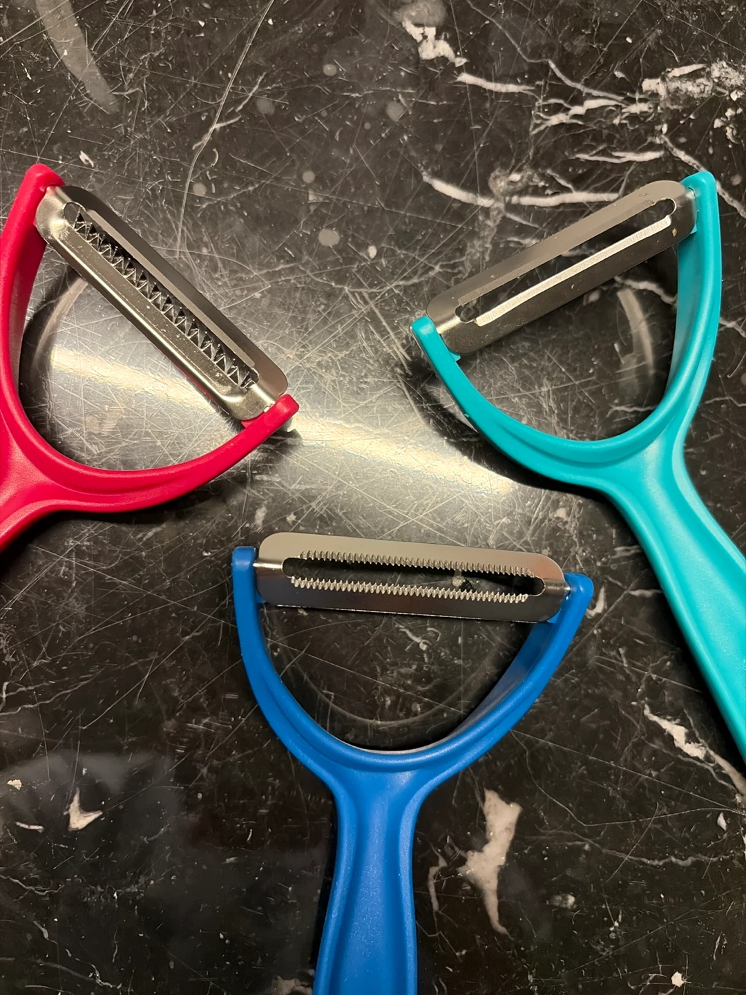 Assorted Kitchen Gadgets - photo 2