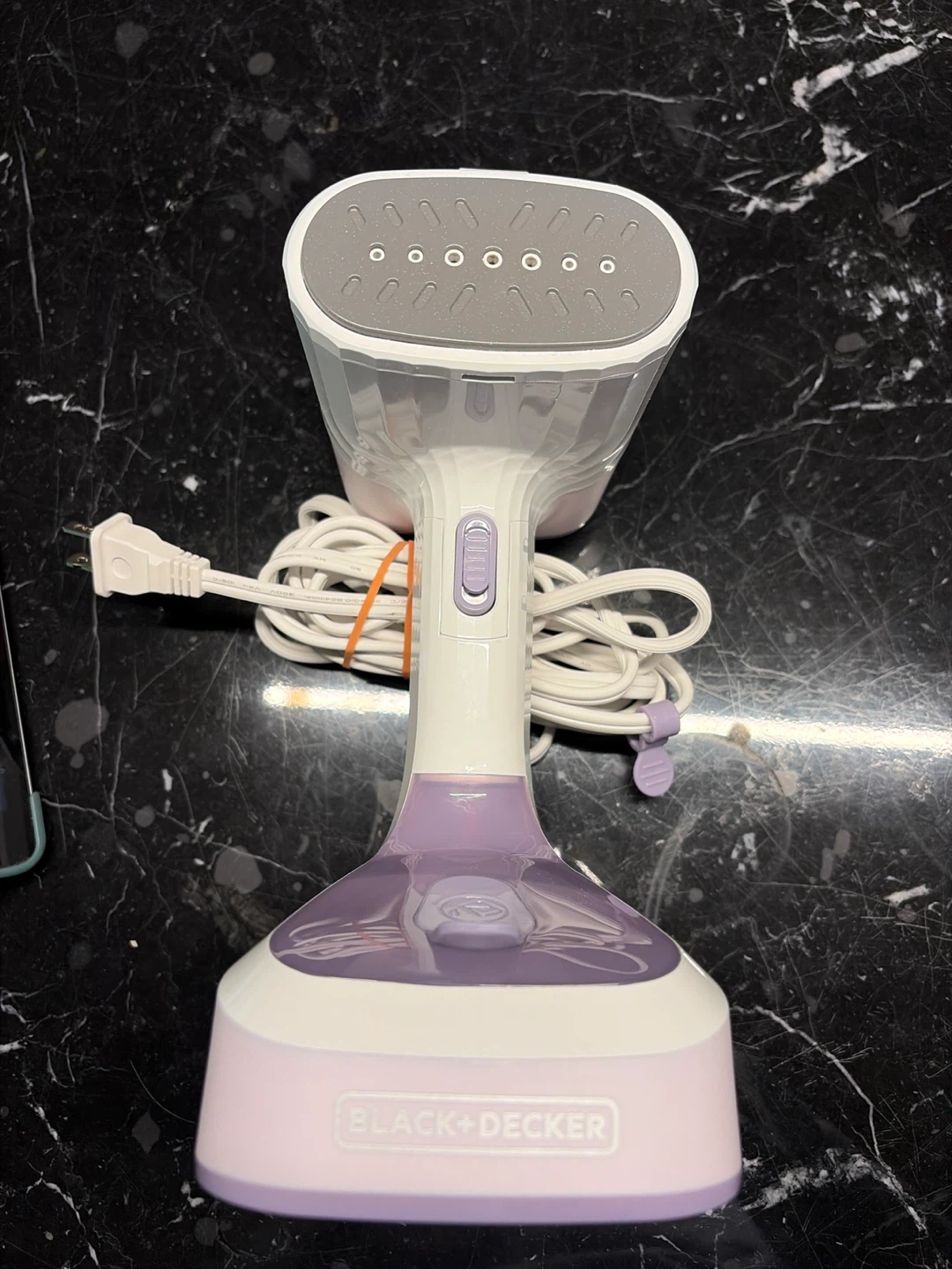 BLACK+DECKER Easy Store Pro Steamer - photo 3