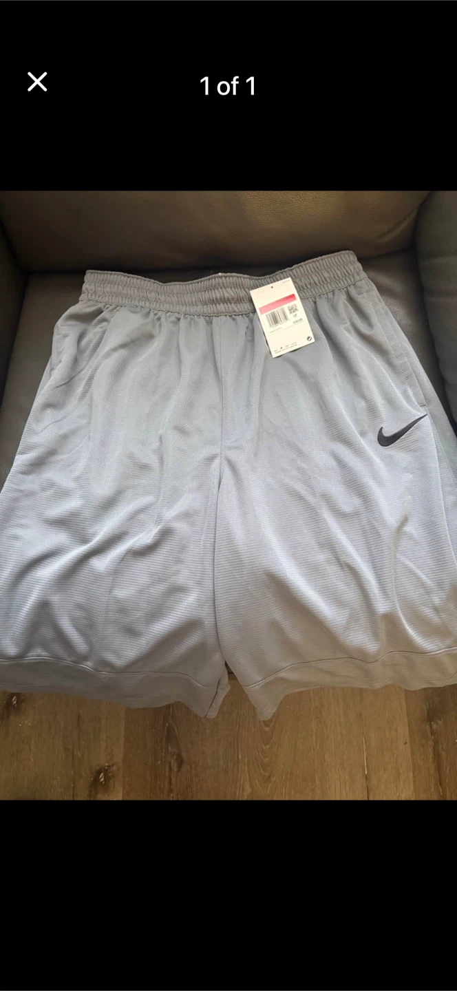 Nike Men's Basketball Shorts - Grey