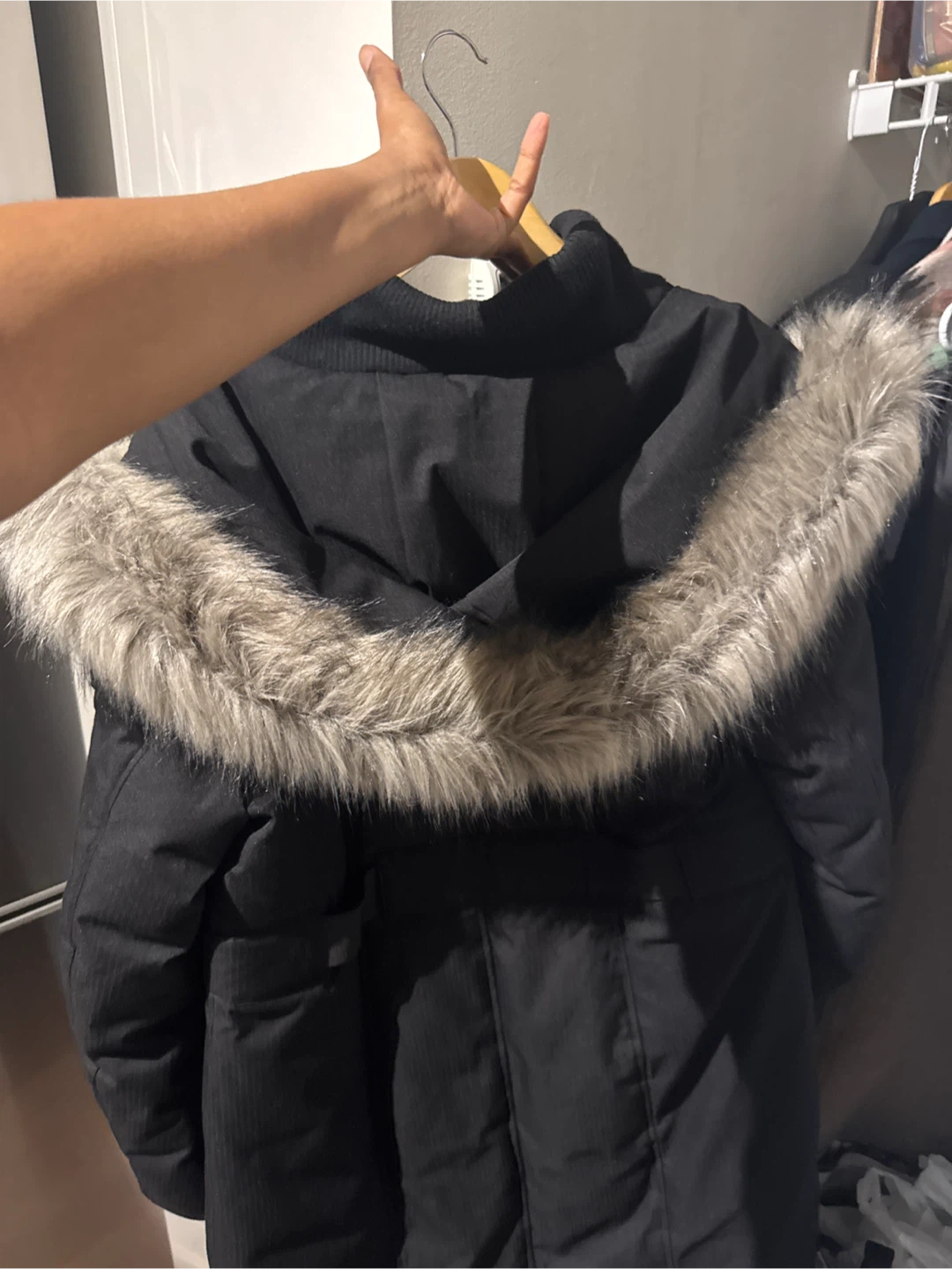 Toboggan Winter Coat with Fur Hood - photo 3