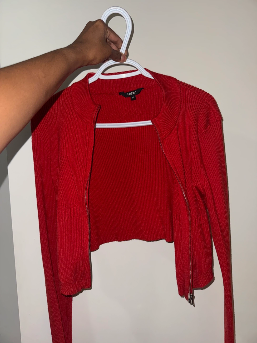 NÜM Red Cropped Zipper Cardigan