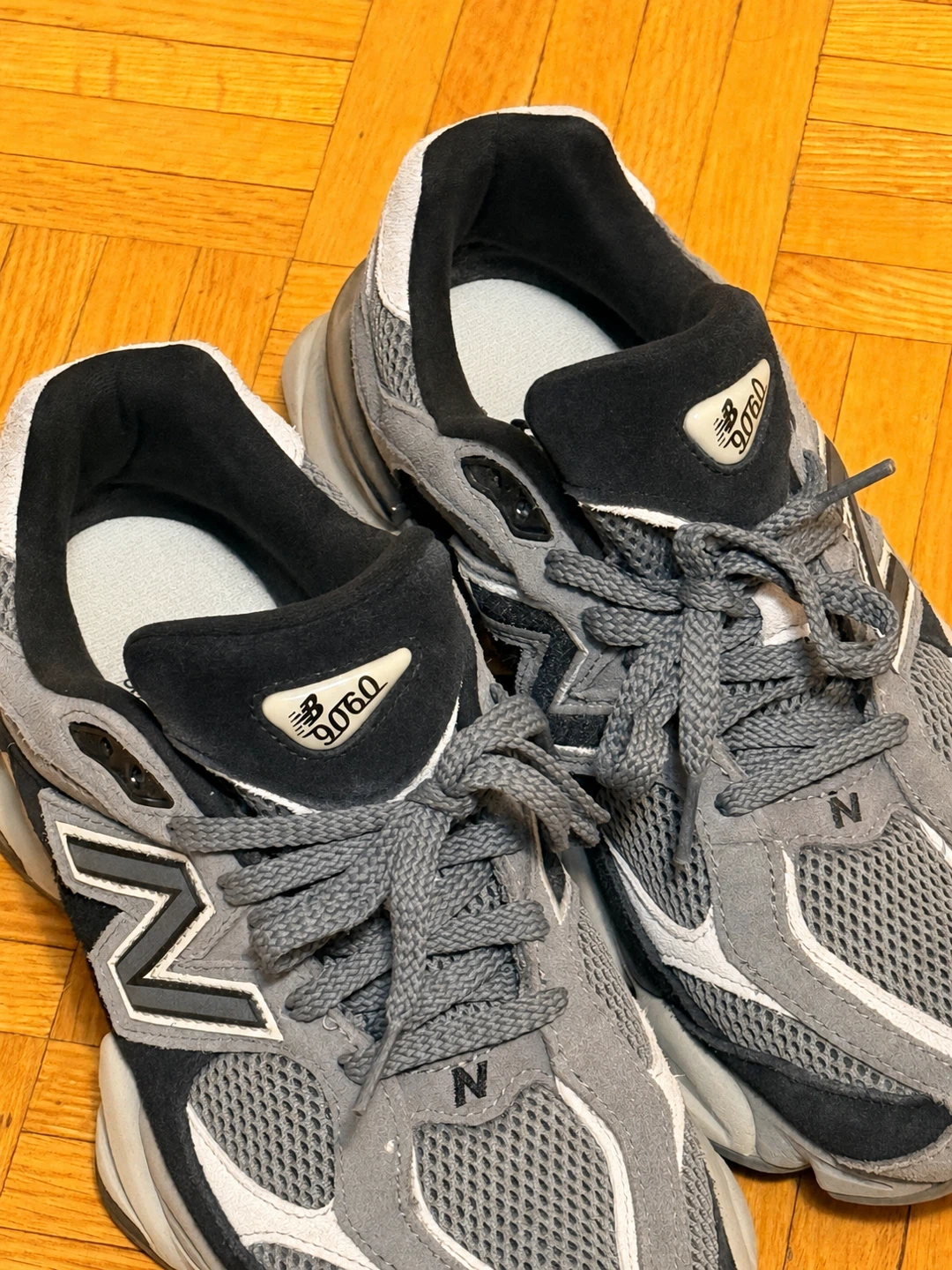 New Balance 9060 Grey Running Shoes - M7.5-W9