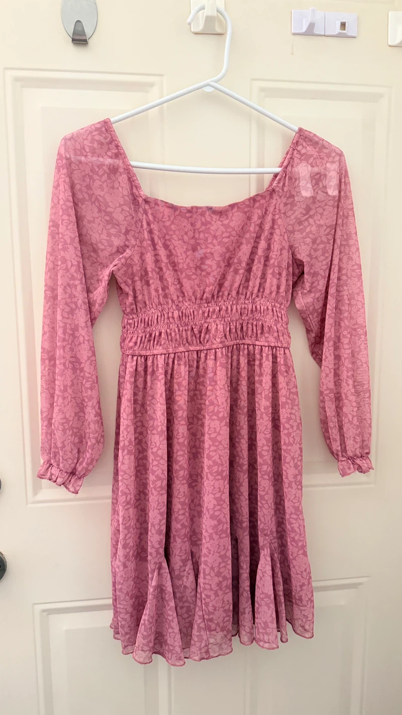 Pink floral mini dress. size M/L