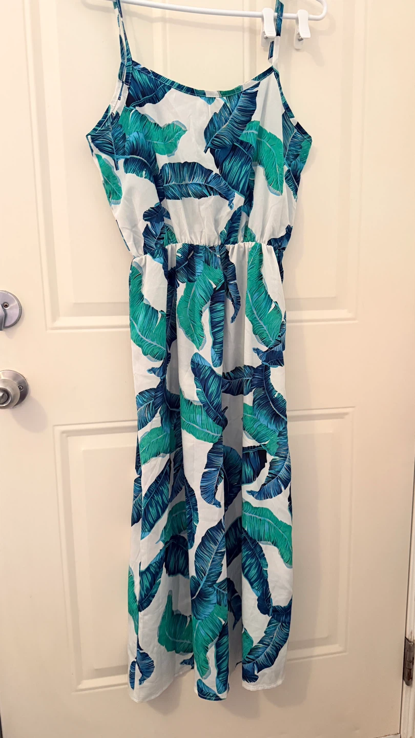 Tropical Leaf Print Size M