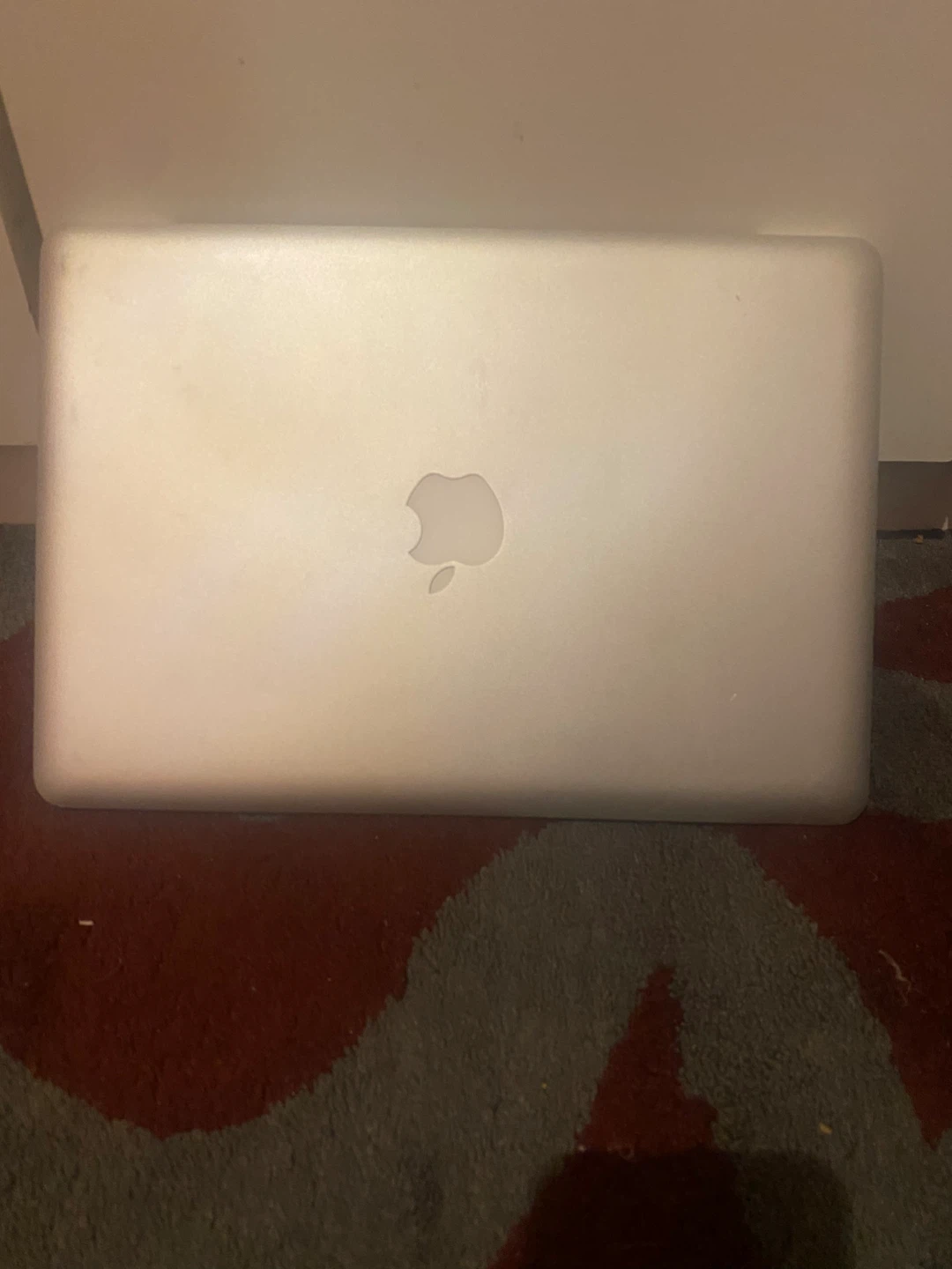 Apple MacBook Pro Laptop - photo 3