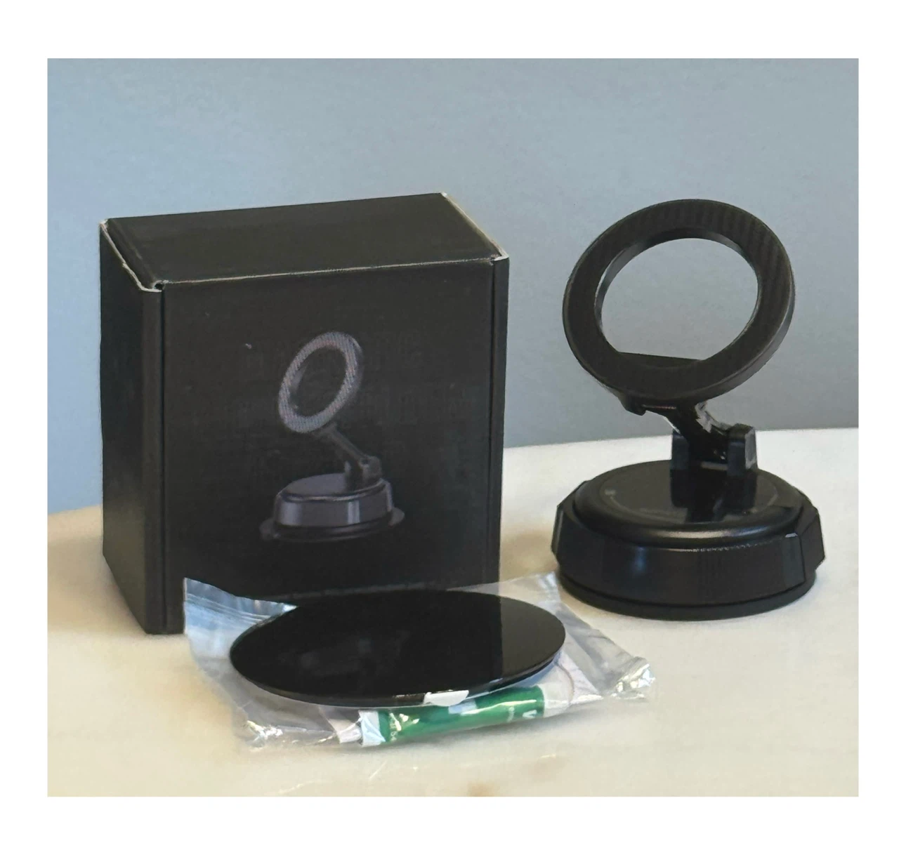 Brand new Magsafe Dashboard & Windshield Car Phone Holder - photo 2
