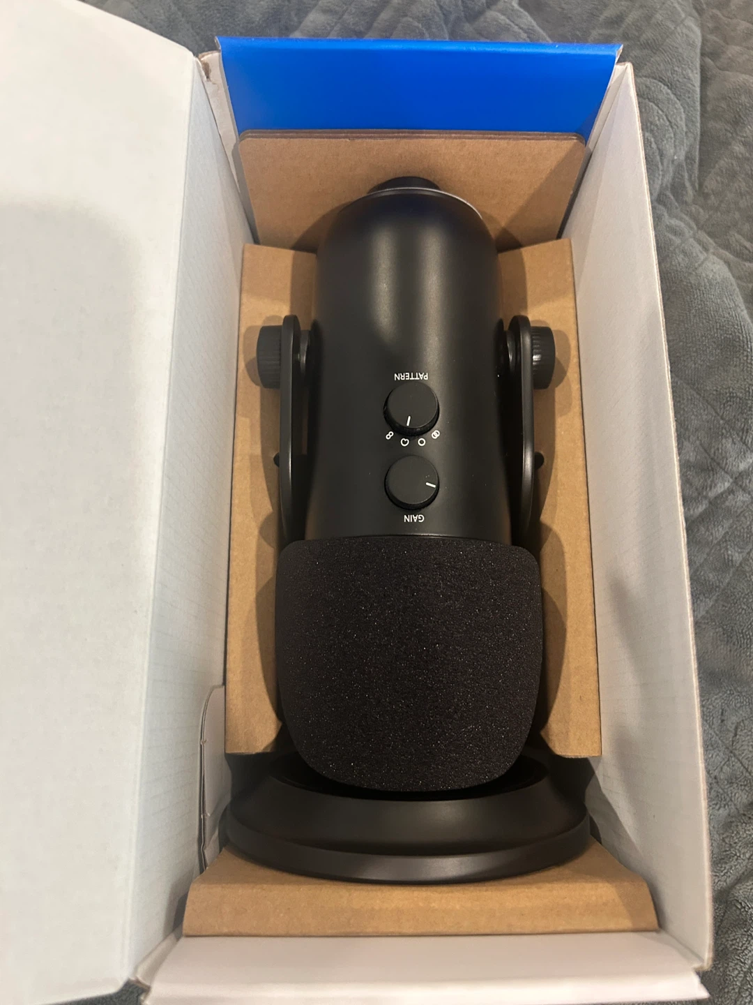 BNIB Blue Yeti Premium Microphone USB - photo 5