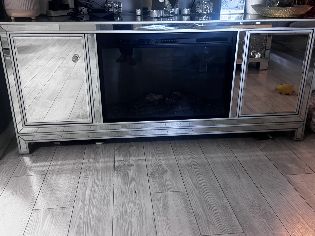 Mirrored Fireplace TV Stand and crystal coffee table 550$ - photo 2
