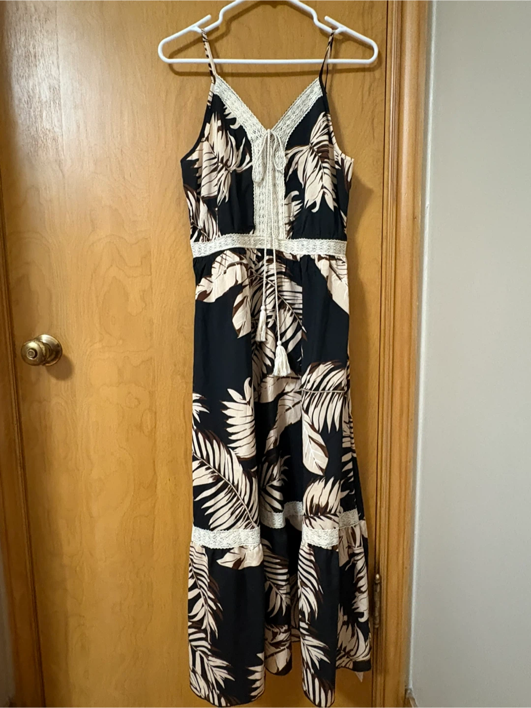 Maxi Dress - Black with Tan Leaf Print