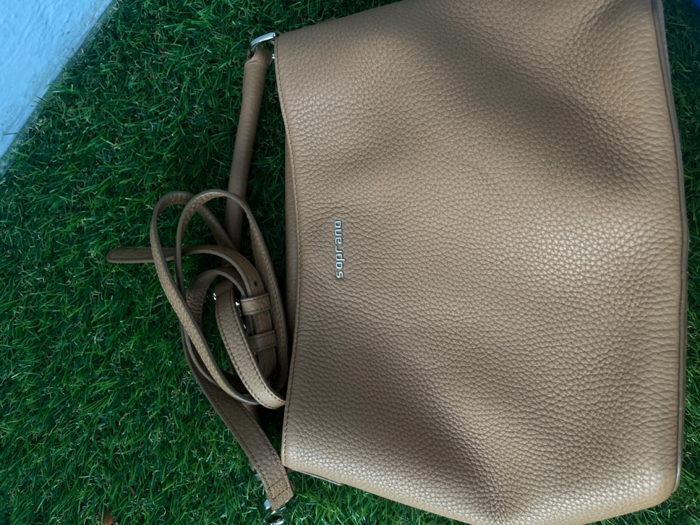 Soprano Leather Handbag - photo 4