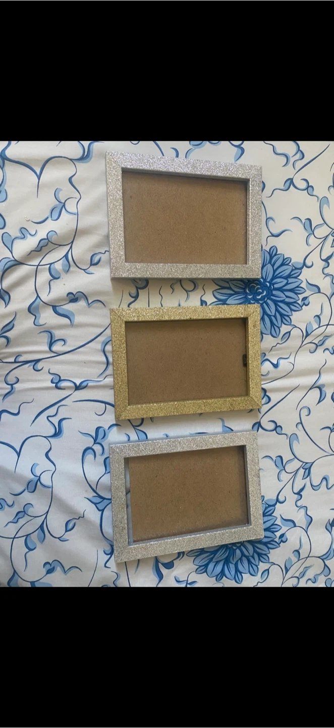 Set of 3 Glitter Photo Frames - Silver & Gold